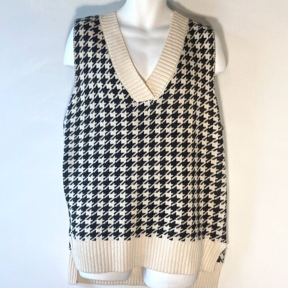 Houndstooth Ladies Sweater Vest Classic Comfy Academia Heritage Capsule WR - Picture 5 of 11